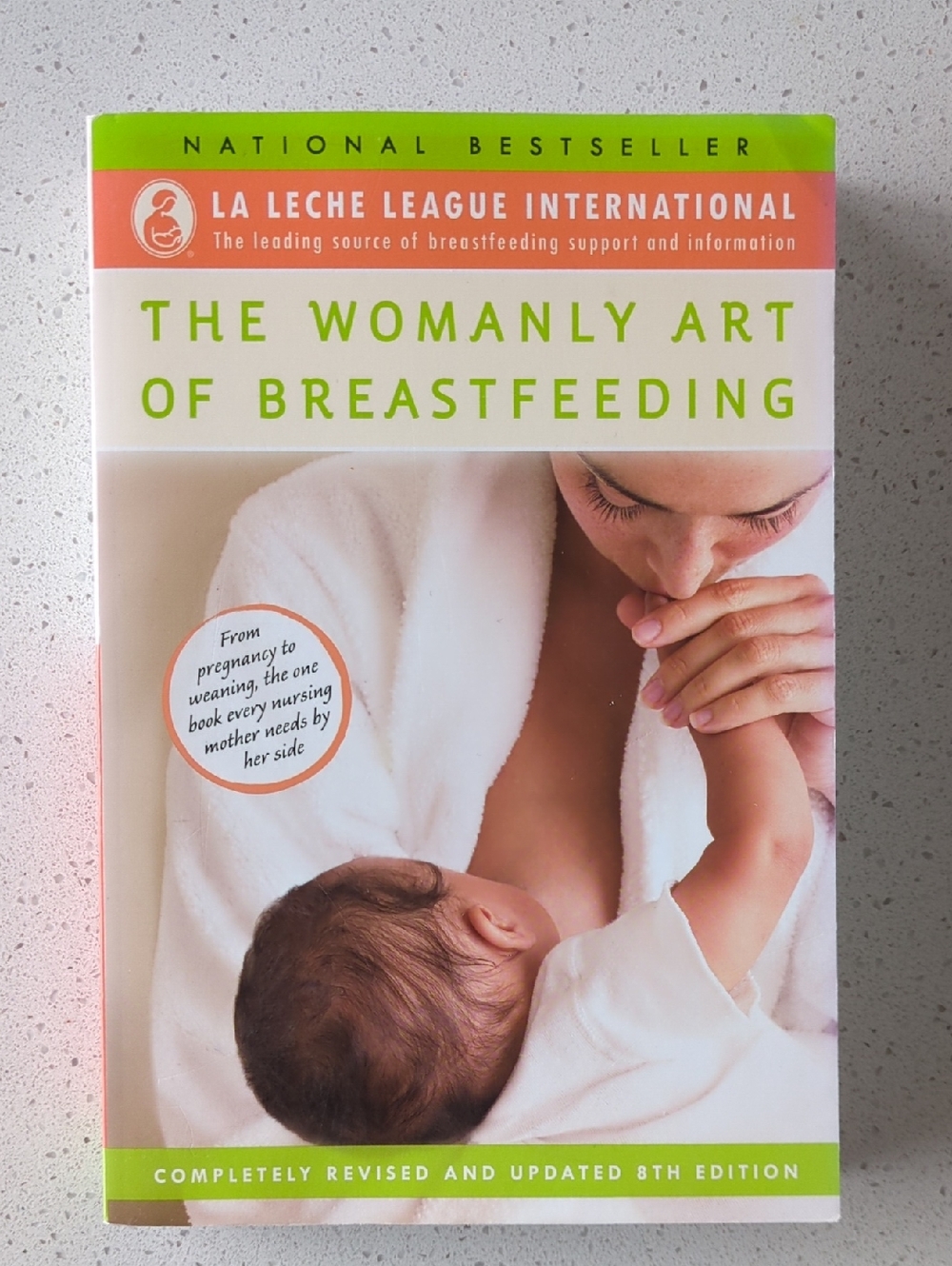 La Leche League International — The Womanly Art of Breastfeeding (Green & White)